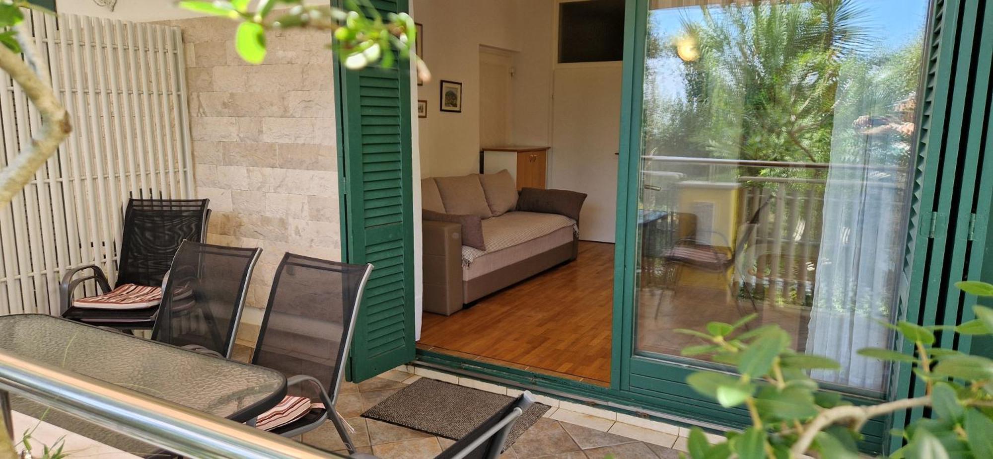 Apartments Villa Eden Preko Esterno foto